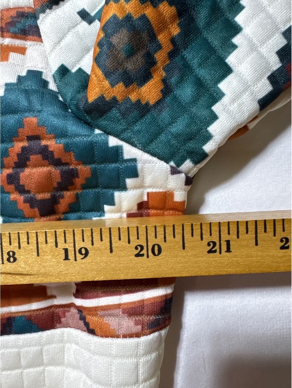 Carhartt Cream Quilted Hoodie with Multi-Color Aztec Panel - Picture 3 of 6